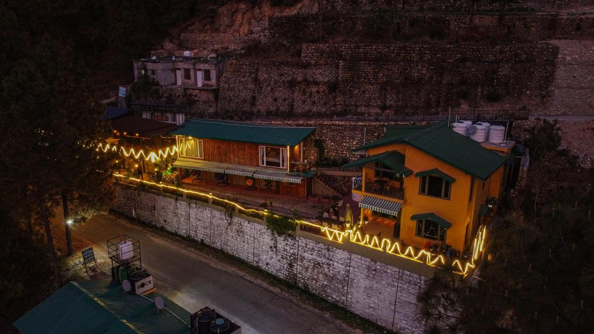 فندق Thehimalayanliving Whistling Pines مكتزور المظهر الخارجي الصورة